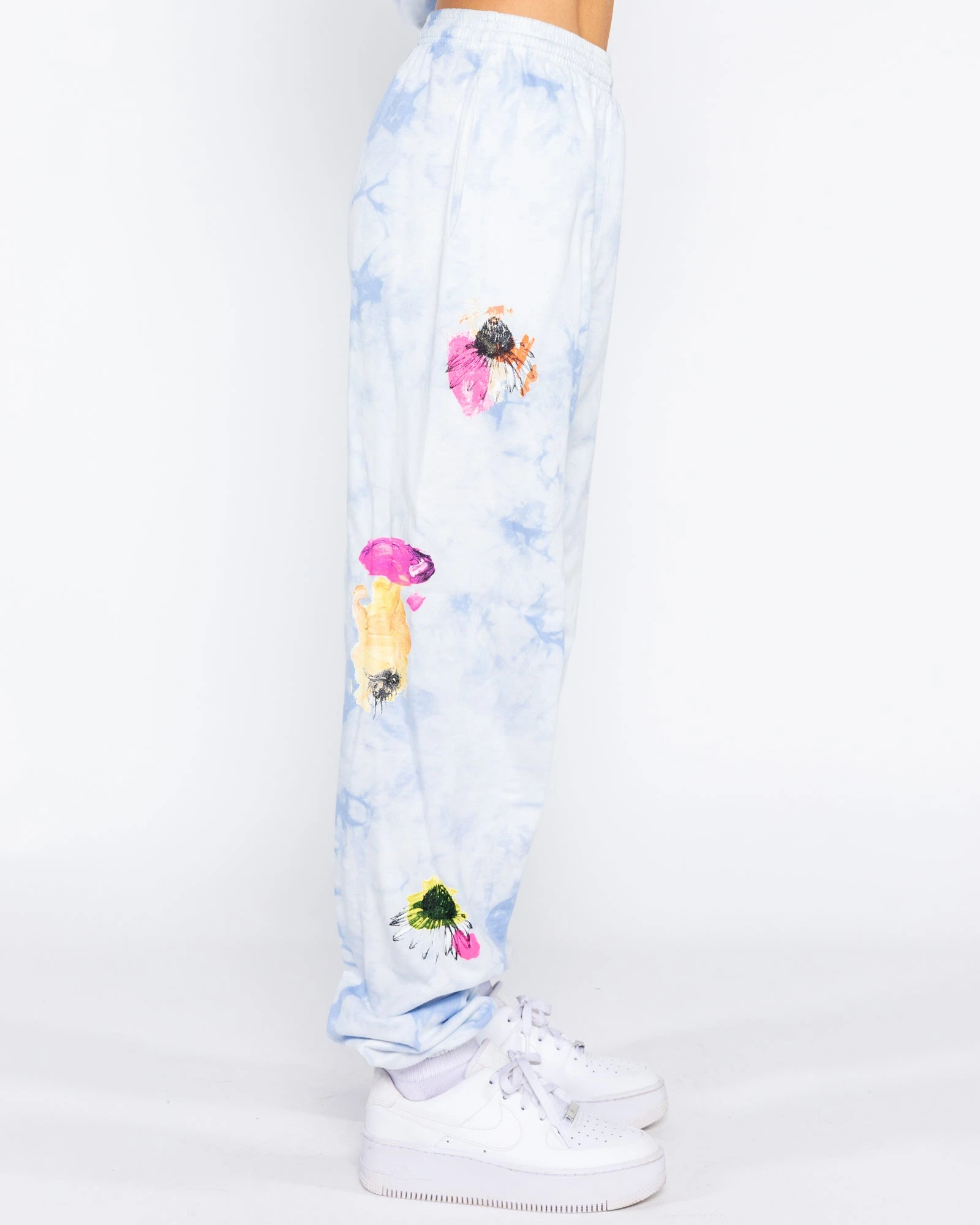 BY SAMII RYAN Flower Bed Tie-Dye Sweatpants 7 BY SAMII RYAN Flower Bed Tie-Dye Sweatpants - Image 6
