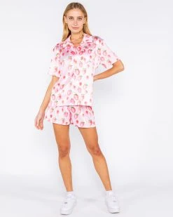 BY SAMII RYAN Painted Strawberries Shorts -BY SAMII RYAN Shop EVY10638 619665c5 2bb9 4d21 b92c eaadbd82f594